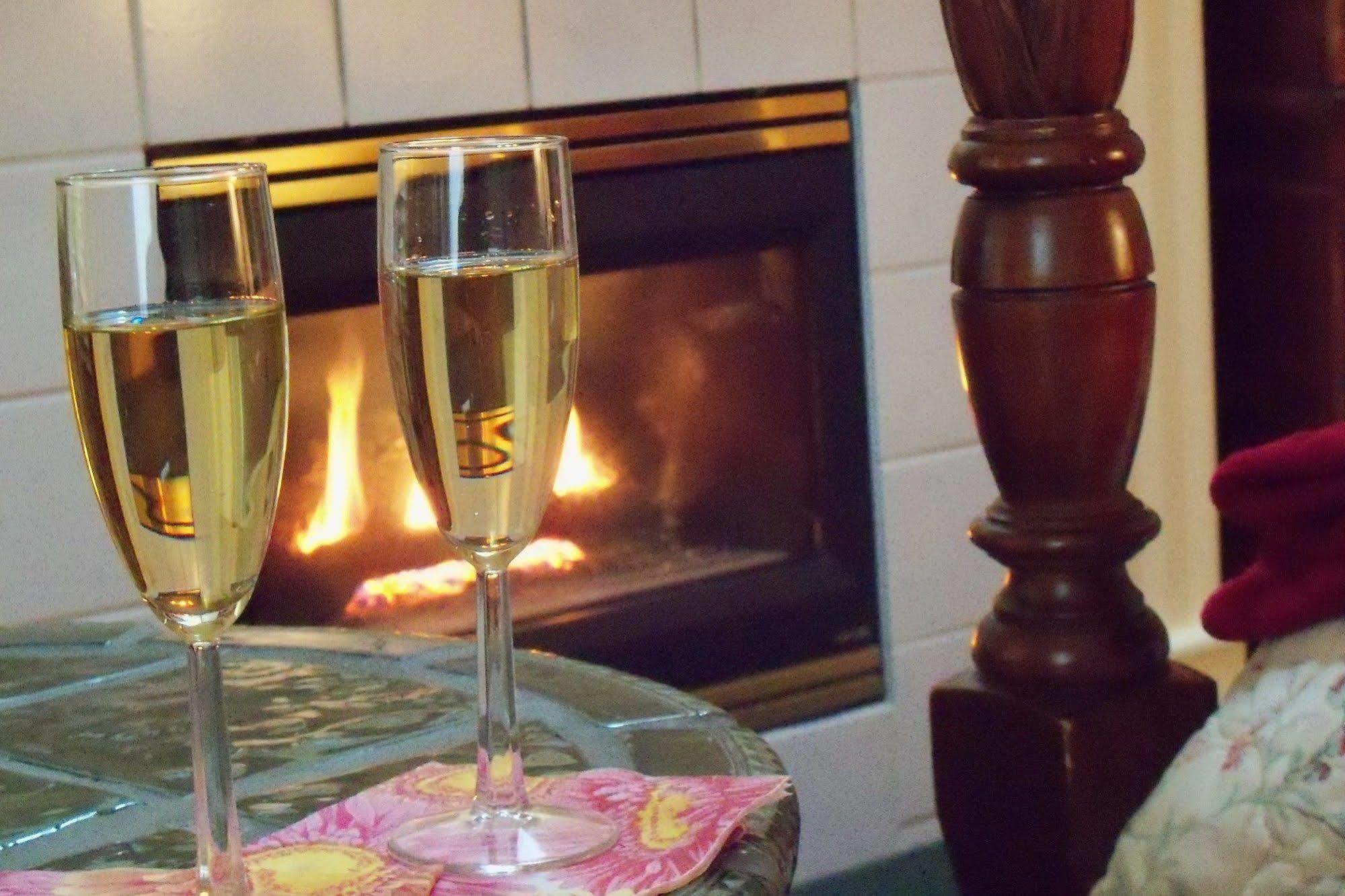 Hidden Garden Cottages & Suites Saugatuck Εξωτερικό φωτογραφία